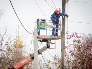 В 2018 году ЕЭСК отремонтирует в Екатеринбурге 50 энергообъектов и 140 км ЛЭП