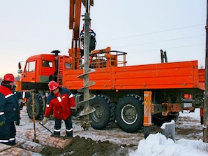 «Якутскэнерго» доставляет энерголес по ледовым переправам