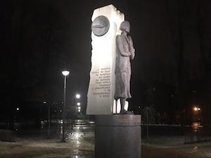 Ко Дню полного освобождения Ленинграда от блокады подсветку получили четыре городских памятника