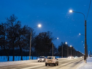 «Ленсвет» в 2022 году проложит в Санкт-Петербурге свыше 240 км сетей уличного освещения