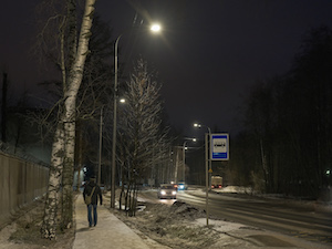 Лесопарковая улица в Санкт-Петербурге получила современную систему освещения