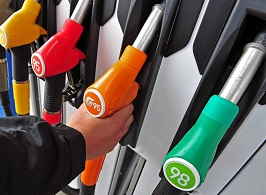 Ростех поможет автомобилистам прямо на АЗС за 2 секунды распознать некачественный бензин