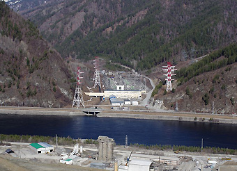Оборудование Саяно-Шушенской ГЭС и Майнского гидроузла готовят к грозовому сезону