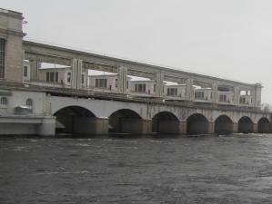 Станции каскада Верхневолжских ГЭС наполняют водохранилища