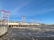 Чебоксарская ГЭС открыла 4 из 18 донных водосбросов