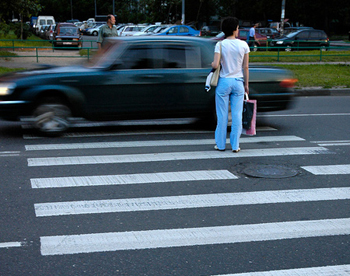 В Курске проследят за пешеходными переходами