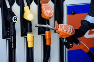 «Газпром нефть» начала продажи нового премиум-топлива G-Drive 100 в трех городах России