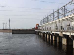 Воткинская ГЭС увеличила пропуск воды