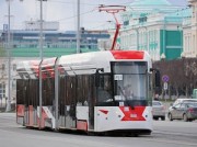 Новый трамвай «Уралтрансмаша» вышел на линии Екатеринбурга