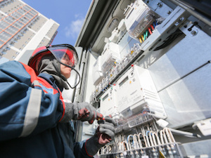 «Ленэнерго» займется техобслуживанием и ремонтом электроустановок крупных городских и областных предприятий