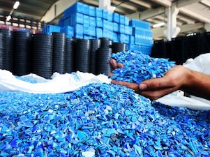 Бухарский НПЗ и Шуртанский ГХК отправили на переработку более 780 тонн промышленных отходов