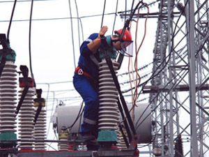«Волгоградэнерго» в 2010 году отремонтирует 36 подстанций напряжением 35-110 кВ