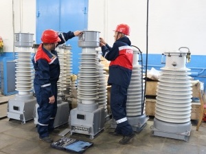 «Когалымские электрические сети» ремонтируют трансформаторы на подстанции «Повховская»