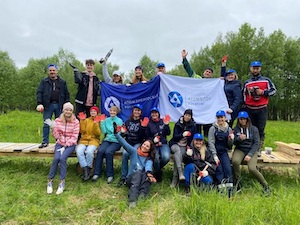 Волонтеры Росатома помогли обустроить экотропы в заповеднике «Пасвик» в Мурманской области