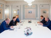 «Газпром» и «Роскосмос» обсудили ход сотрудничества в области высоких технологий
