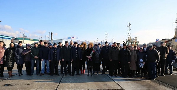 От «Партизана» к «Инженеру Мисану»- залив Петра Великого отмечает 46 лет портового флота угольного «Восточного Порта»