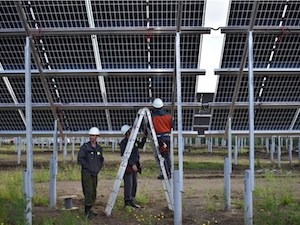 В столице Эвенкии построена первая гибридная солнечная электростанция