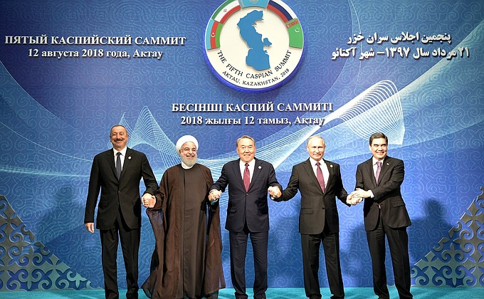 Главы стран «Каспийской пятерки» определили принципы разработки морского шельфа Каспийского моря
