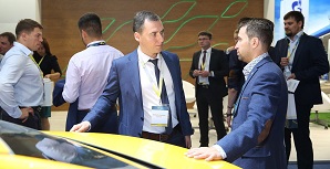 400 такси Москвы до конца года перейдут за заправку автомобилей метаном