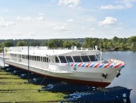 В Татарстане спущено на воду первое в России пассажирское судно на сжиженном природном газе