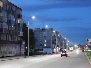 Модернизация уличного освещения позволит Киселевску ежемесячно экономить на электричестве почти миллион рублей