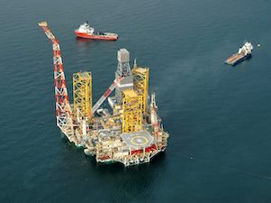 BP остановила на две недели добычу на платформе «Альфа» в Азербайджане