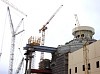 На Нововоронежской АЭС-2 монтируют кран эстакады реакторного здания энергоблока №1