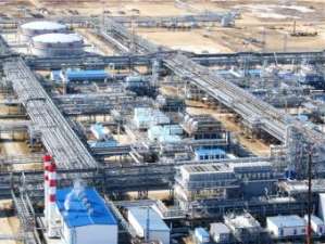 Туркменский газохимический комплекс «Гарабогазкарбамид» начал выпуск основного сырья