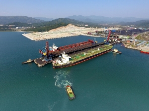Первое судно с третьей очереди  «Восточного Порта» доставит высококачественный российский уголь в Индию