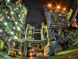 Омский НПЗ модернизирует комплекс первичной переработки нефти АВТ-10