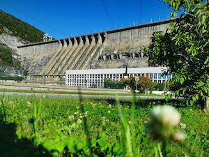 Зейская ГЭС сдерживает осенний паводок