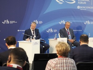 Группа РусГидро представила на Восточном экономической форуме международные проекты