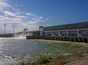 Новосибирская ГЭС снизила расход воды в нижний бьеф для наполнения водохранилища