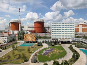 Южно-Украинская АЭС ремонтирует блочноый трансформатор на энергоблоке №1