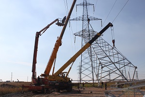 Специалисты МЭС Урала смонтировали конструкции ЛЭП за 14 часов вместо нормативных 72
