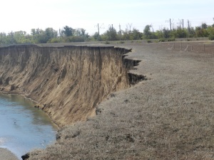 «Оренбургэнерго» вынесет ЛЭП из зоны обрушения берега реки Урал