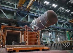 На Атоммаше соединили две половины ядерного реактора для Курской АЭС-2
