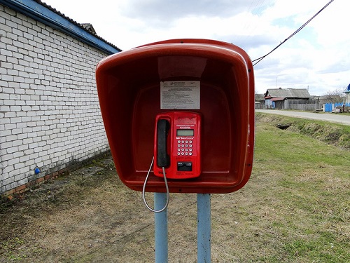 «Саратовские распредсети» подключили к электросетям GSM-таксофоны в 14 селах региона