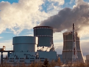 Энергоблок №5 Ленинградской АЭС проверят в маневренном режиме