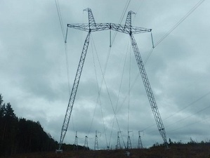 «ФСК ЕЭС» усилила грозовую защиту линий электропередачи в ХМАО