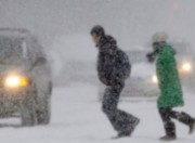Снежный буран привел к аварийным отключениям электричества в Бийске