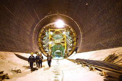 В Таджикистане запускают первый гидроагрегат Рогунской ГЭС,«скрепы» для которой придумали Урале