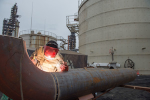 «Газпром нефтехим Салават» обновляет резервуарный парк
