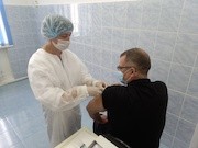 «СУЭК-Красноярск» вакцинирует сотрудников