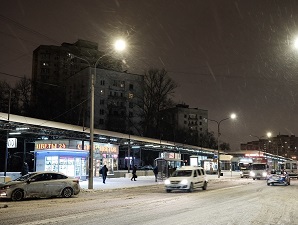 «Ленсвет» заменил светильники у станции метро «Проспект Ветеранов»