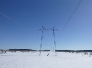 МЭС Урала повысили грозовую защиту магистральных ЛЭП в Сургутском районе Югры